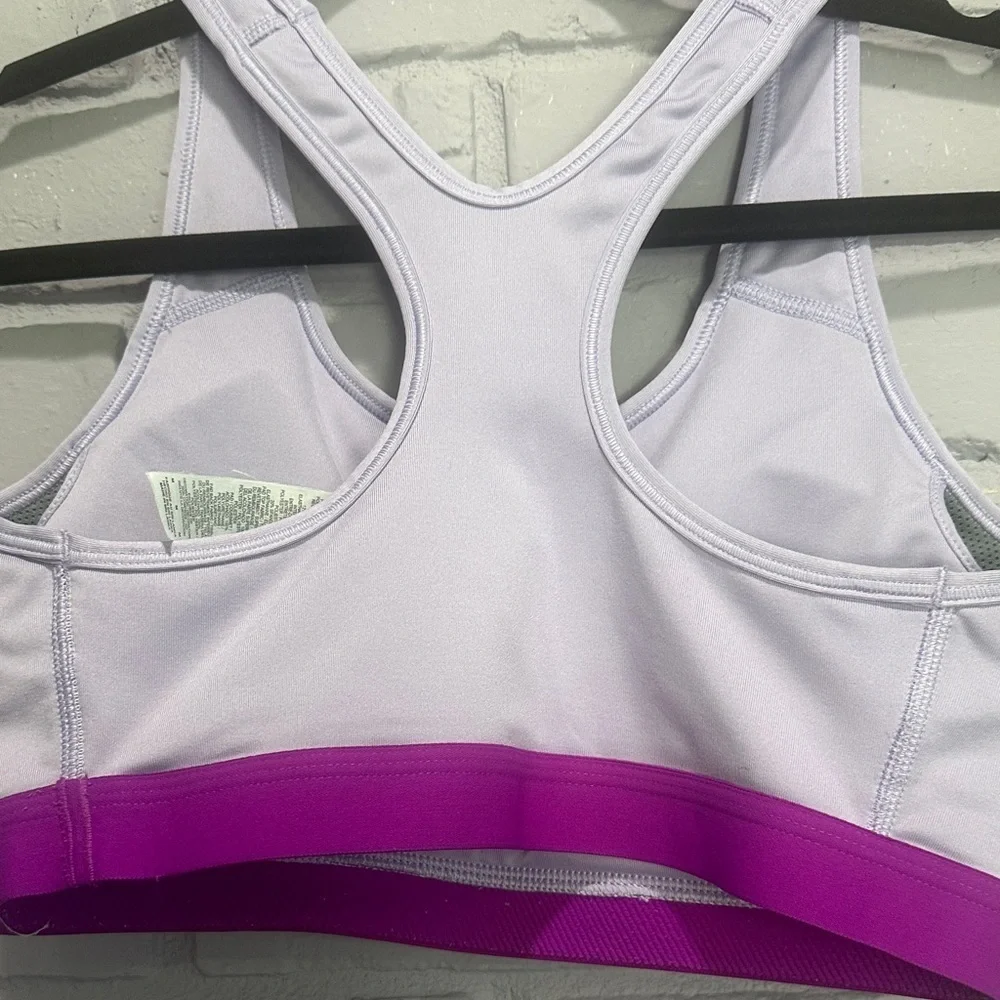 NWOT Nike Women's White and Pink Sports Bra size M